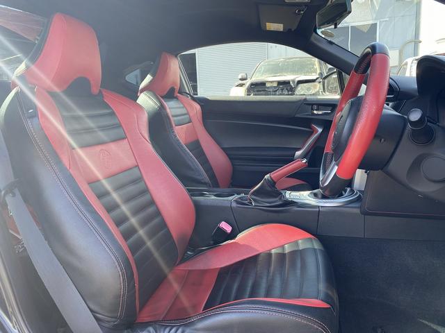 86 GT 1年保証付 6速M/T 記録簿付 TRDフルエアロ&テールスポイラー BILSTEIN車高調 BLITZ3連メーター ナビTV Bluetooth バックカメラ スマートキー プッシュスタート ETC(20枚目)