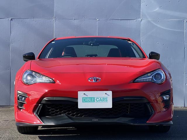 ８６ ＧＴリミテッド　ブラックパッケージ　１年保証付　後期型　６速Ｍ／Ｔ　ＴＲＤエアロ　ＨＫＳ車高調　ブレンボキャリパー　リヤスポ　ＳＤナビＴＶ　Ｂｌｕｅｔｏｏｔｈ　バックカメラ　クルコン　シートヒーター　ＬＥＤライト＆フォグ　スマートキー（7枚目）