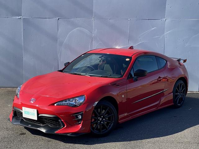 ８６ ＧＴリミテッド　ブラックパッケージ　１年保証付　後期型　６速Ｍ／Ｔ　ＴＲＤエアロ　ＨＫＳ車高調　ブレンボキャリパー　リヤスポ　ＳＤナビＴＶ　Ｂｌｕｅｔｏｏｔｈ　バックカメラ　クルコン　シートヒーター　ＬＥＤライト＆フォグ　スマートキー（24枚目）