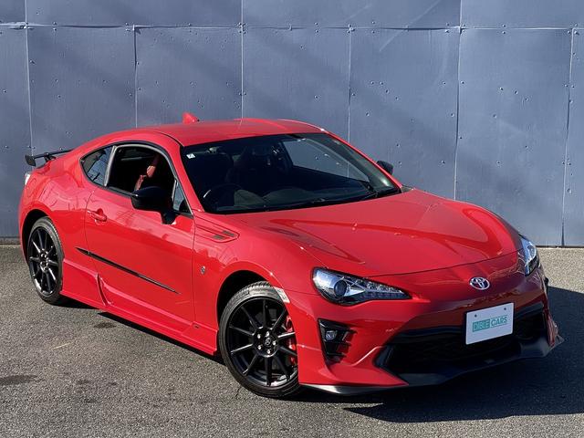 ８６ ＧＴリミテッド　ブラックパッケージ　１年保証付　後期型　６速Ｍ／Ｔ　ＴＲＤエアロ　ＨＫＳ車高調　ブレンボキャリパー　リヤスポ　ＳＤナビＴＶ　Ｂｌｕｅｔｏｏｔｈ　バックカメラ　クルコン　シートヒーター　ＬＥＤライト＆フォグ　スマートキー（25枚目）