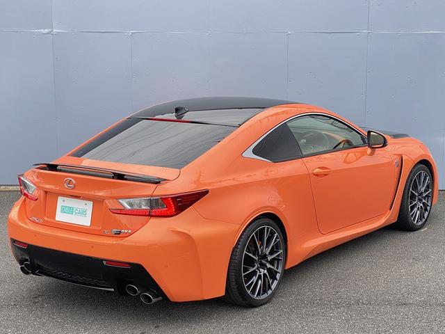 ＲＣ Ｆ カーボンエクステリアパッケージ　１年保証付　修復歴無し　新車記録簿付　ＴＶＤ　プリクラッシュセーフティ（ミリ波レーダー方式）　セミアニリン本革／ブラック＆アクセントオレンジ　エアシート　ＢＳＭ　純正ナビＴＶ　バックカメラ（27枚目）