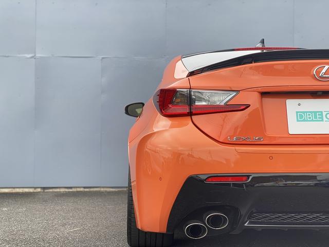 ＲＣ Ｆ カーボンエクステリアパッケージ　１年保証付　修復歴無し　新車記録簿付　ＴＶＤ　プリクラッシュセーフティ（ミリ波レーダー方式）　セミアニリン本革／ブラック＆アクセントオレンジ　エアシート　ＢＳＭ　純正ナビＴＶ　バックカメラ（35枚目）
