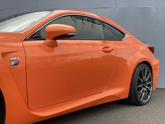 ＲＣ Ｆ カーボンエクステリアパッケージ　１年保証付　修復歴無し　新車記録簿付　ＴＶＤ　プリクラッシュセーフティ（ミリ波レーダー方式）　セミアニリン本革／ブラック＆アクセントオレンジ　エアシート　ＢＳＭ　純正ナビＴＶ　バックカメラ（42枚目）