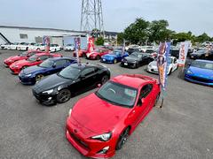 人気のスポーツカーも多数取り揃えております！１台１台厳選して仕入れておりますので是非お客様の目でお確かめください。スタッフ一同お待ちしております！ 6