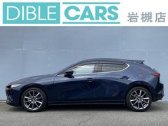 外装の状態も非常に良く、とても綺麗なお車ですがボディコーティング施工により、更に磨き上げてピカピカの状態を維持する人気のボディコーティングプランもご注文時にご利用いただけます。 3