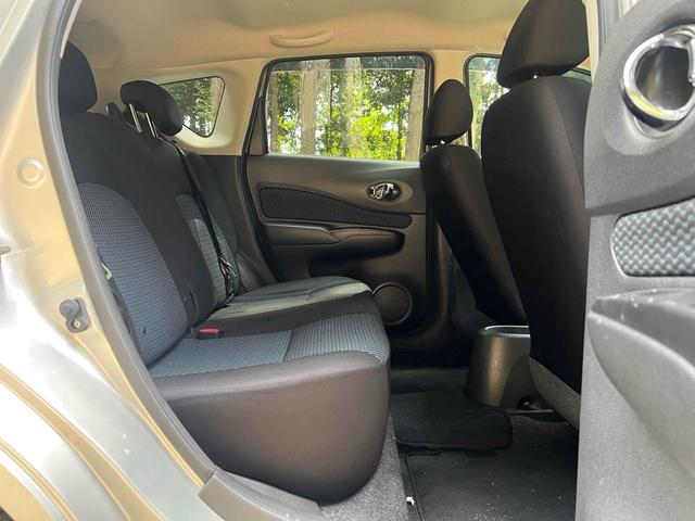 ノート Ｘ　ドライブレコーダー　バックカメラ　ナビ　スマートキー　アイドリングストップ　電動格納ミラー　ＣＶＴ　盗難防止システム　衝突安全ボディ　ＡＢＳ　ミュージックプレイヤー接続可　エアコン　パワーステアリング（45枚目）