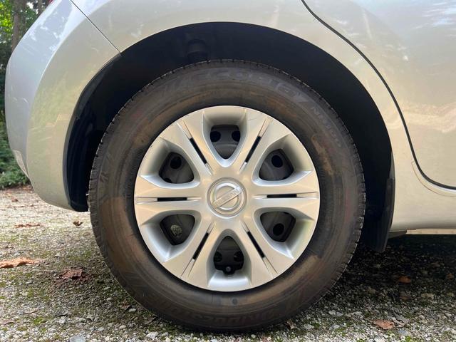 ノート Ｘ　ドライブレコーダー　バックカメラ　ナビ　スマートキー　アイドリングストップ　電動格納ミラー　ＣＶＴ　盗難防止システム　衝突安全ボディ　ＡＢＳ　ミュージックプレイヤー接続可　エアコン　パワーステアリング（50枚目）