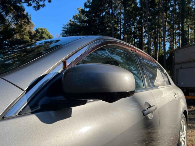 スカイライン 250GT タイプP ETC ナビ アルミホイール オートライト HID AT シートヒーター キーレスエントリー 盗難防止システム パワーシート CD DVD再生 衝突安全ボディ ABS ESC エアコン(36枚目)