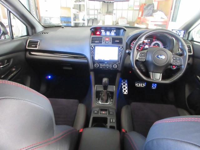 ＷＲＸ Ｓ４ ２．０ＧＴ－Ｓアイサイト　後期Ｄ型　ＳＴＩドライカーボンＧＴウイング　ＳＴＩフロントスポイラー　ＳＴＩサイドスポイラー　ＳＴＩリアアンダーウイング　純正ナビ　ＥＴＣ　シートヒーター　バックカメラ　フロントカメラ（2枚目）