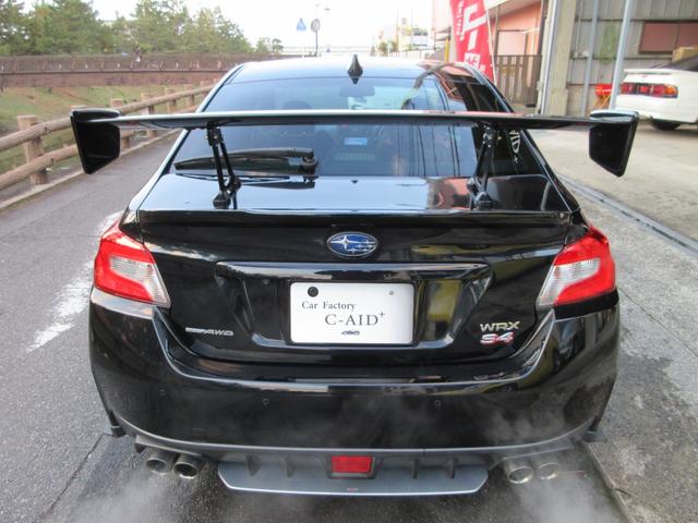 ＷＲＸ Ｓ４ ２．０ＧＴ－Ｓアイサイト　後期Ｄ型　ＳＴＩドライカーボンＧＴウイング　ＳＴＩフロントスポイラー　ＳＴＩサイドスポイラー　ＳＴＩリアアンダーウイング　純正ナビ　ＥＴＣ　シートヒーター　バックカメラ　フロントカメラ（4枚目）