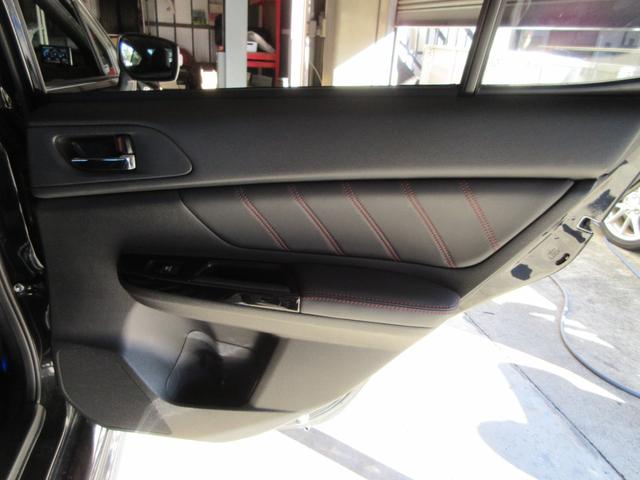 ＷＲＸ Ｓ４ ２．０ＧＴ－Ｓアイサイト　後期Ｄ型　ＳＴＩドライカーボンＧＴウイング　ＳＴＩフロントスポイラー　ＳＴＩサイドスポイラー　ＳＴＩリアアンダーウイング　純正ナビ　ＥＴＣ　シートヒーター　バックカメラ　フロントカメラ（48枚目）