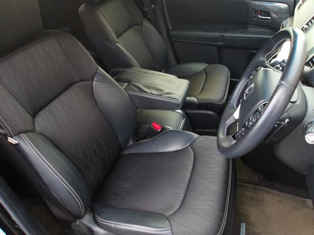 オデッセイ アブソルート・ＥＸホンダセンシング　全周囲モニター　パーキングアシスト　フリップダウン　レーンキープ　Ｂｌｕｅｔｏｏｔｈ　ハーフレザー　ブラインドスポット　両側パワスラ　クルコン　純正ナビ　フルセグＴＶ　衝突軽減ブレーキ　パワーシート（19枚目）