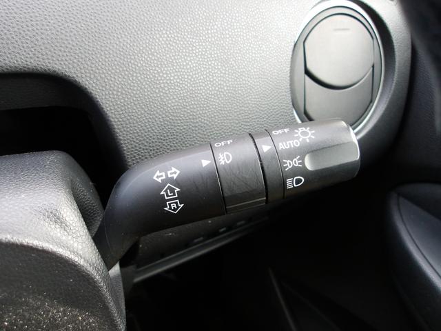 ビアンテ グランツ-スカイアクティブ 両側パワスラ フリップダウンモニター フルセグTV Bluetooth 純正ナビ パドルシフト バックカメラ ビルトインETC アイドリングストップ HID フォグランプ オートライト スマートキー(30枚目)