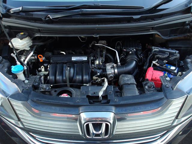 フリードハイブリッド ハイブリッド・ＥＸ　ハーフレザー　フリップダウンモニター　純正メモリナビ　バックカメラ　シートヒーター　両側パワースライドドア　前後ドラレコ　ビルトインＥＴＣ　オートライト　純正１５ＡＷ　ＬＥＤヘッドライト　スマートキー（39枚目）