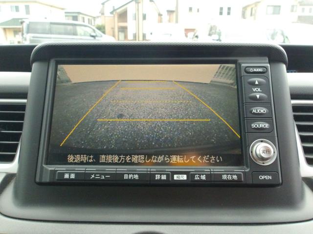 ステップワゴン スパーダS HDDナビ スマートスタイルED ローダウン フリップダウンモニター 7人乗り 両側パワスラ フルセグTV 純正HDDナビ TVキャンセラー 純正18AW バックカメラ スマートキー HIDヘッドライト フォグ(12枚目)