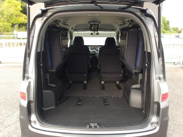 ステップワゴン スパーダS HDDナビ スマートスタイルED ローダウン フリップダウンモニター 7人乗り 両側パワスラ フルセグTV 純正HDDナビ TVキャンセラー 純正18AW バックカメラ スマートキー HIDヘッドライト フォグ(15枚目)