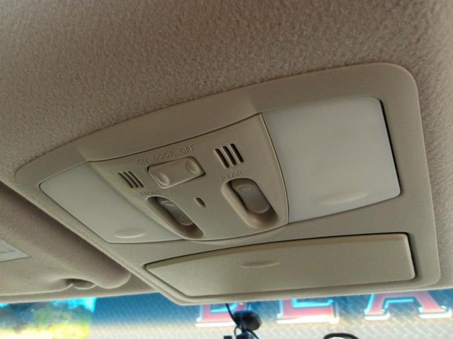 エルグランド ２５０ハイウェイスタープレミアム　後期　Ｗサンルーフ　黒本革シート　前席パワーシート　シートヒーター　アウトランドビューモニター　フリップダウンモニター　パワーテールゲート　Ｂｌｕｅｔｏｏｔｈ　クルーズコントロール　クリアランスソナー（35枚目）