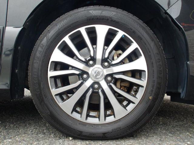 セレナ ハイウェイスターＶエアロモード＋セフティＳＨＶＡセフ　全周囲カメラ　後席モニター　Ｂｌｕｅｔｏｏｔｈ　両側パワスラ　フルセグＴＶ　クルーズコントロール　純正メモリナビ　ドラレコ　前後クリアランスソナー　エマージェンシーブレーキ　車線逸脱警報　ＥＴＣ（13枚目）