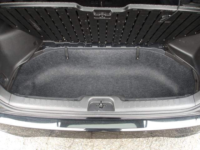 セレナ ハイウェイスターＶエアロモード＋セフティＳＨＶＡセフ　全周囲カメラ　後席モニター　Ｂｌｕｅｔｏｏｔｈ　両側パワスラ　フルセグＴＶ　クルーズコントロール　純正メモリナビ　ドラレコ　前後クリアランスソナー　エマージェンシーブレーキ　車線逸脱警報　ＥＴＣ（17枚目）