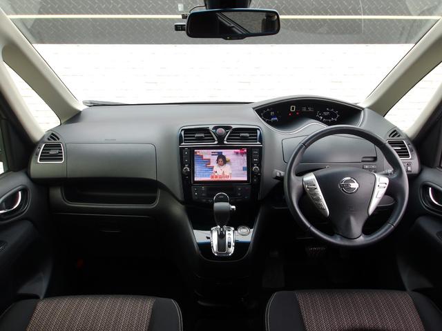 セレナ ハイウェイスターＶエアロモード＋セフティＳＨＶＡセフ　全周囲カメラ　後席モニター　Ｂｌｕｅｔｏｏｔｈ　両側パワスラ　フルセグＴＶ　クルーズコントロール　純正メモリナビ　ドラレコ　前後クリアランスソナー　エマージェンシーブレーキ　車線逸脱警報　ＥＴＣ（18枚目）