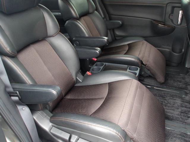 エルグランド ２５０ハイウェイスター　フリップダウンモニター　Ｂｌｕｅｔｏｏｔｈ　ハーフレザー　両側パワスラ　クルーズコントロール　純正メモリナビ　フルセグＴＶ　ドラレコ　バックカメラ　パワーバックドア　Ｗエアコン　ＬＥＤヘッドライト（20枚目）