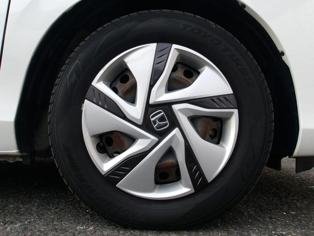 フリードハイブリッド ハイブリッド・Ｇホンダセンシング　純正メモリーナビ　フルセグＴＶ　両側パワスラ　Ｂｌｕｅｔｏｏオーディオ　バックカメラ　ビルトインＥＴＣ　アダプティブクルコン　クリアランスソナー　衝突軽減ブレーキ　ＬＥＤヘッドライト　ＴＶキャンセラー（13枚目）