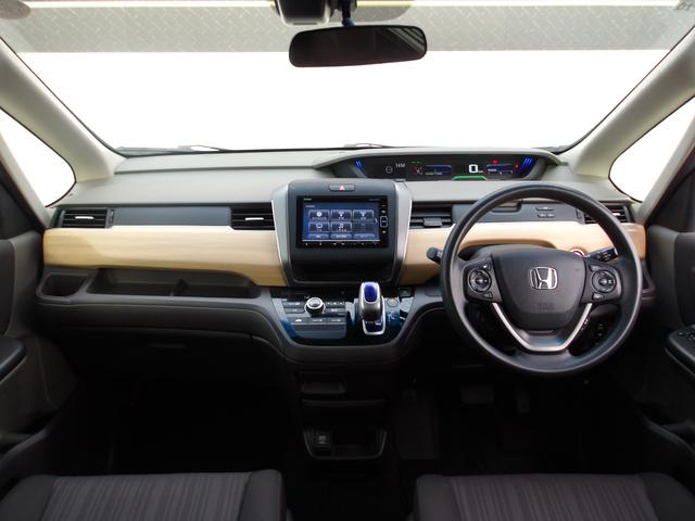 フリードハイブリッド ハイブリッド・Ｇホンダセンシング　純正メモリーナビ　フルセグＴＶ　両側パワスラ　Ｂｌｕｅｔｏｏオーディオ　バックカメラ　ビルトインＥＴＣ　アダプティブクルコン　クリアランスソナー　衝突軽減ブレーキ　ＬＥＤヘッドライト　ＴＶキャンセラー（16枚目）