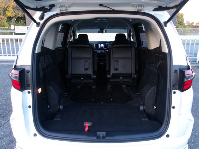 オデッセイ アブソルート・ホンダセンシング　中期型　ワンオーナー　ＡｐｐｌｅｃａｒＰｌａｙ　フリップダウンモニター　ハーフレザーシート　Ｂｌｕｅｔｏｏオーディオ　パワーシート　純正９インチメモリナビ　フルセグＴＶ　両側パワスラ　バックカメラ（15枚目）