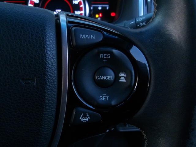 オデッセイ アブソルート・ホンダセンシング　中期型　ワンオーナー　ＡｐｐｌｅｃａｒＰｌａｙ　フリップダウンモニター　ハーフレザーシート　Ｂｌｕｅｔｏｏオーディオ　パワーシート　純正９インチメモリナビ　フルセグＴＶ　両側パワスラ　バックカメラ（31枚目）