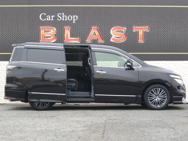 エルグランド ２５０ハイウェイスターアーバンクロム　ローダウン　後席モニター　ハーフレザー　両側パワスラ　Ｗエアコン　純正メモリナビ　フルセグＴＶ　Ｂｌｕｅｔｏｏ　前後ドラレコ　バックカメラ　クルコン　ＬＥＤヘッドライト　純正１８ＡＷ　ビルトインＥＴＣ（9枚目）