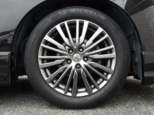 エルグランド ２５０ハイウェイスターアーバンクロム　ローダウン　後席モニター　ハーフレザー　両側パワスラ　Ｗエアコン　純正メモリナビ　フルセグＴＶ　Ｂｌｕｅｔｏｏ　前後ドラレコ　バックカメラ　クルコン　ＬＥＤヘッドライト　純正１８ＡＷ　ビルトインＥＴＣ（13枚目）