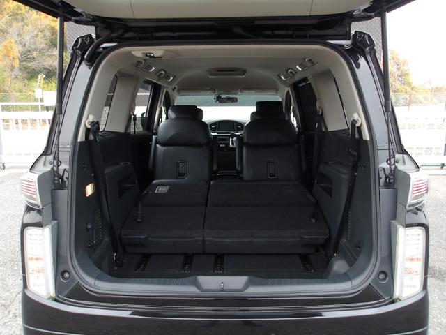 エルグランド ２５０ハイウェイスターアーバンクロム　ローダウン　後席モニター　ハーフレザー　両側パワスラ　Ｗエアコン　純正メモリナビ　フルセグＴＶ　Ｂｌｕｅｔｏｏ　前後ドラレコ　バックカメラ　クルコン　ＬＥＤヘッドライト　純正１８ＡＷ　ビルトインＥＴＣ（16枚目）