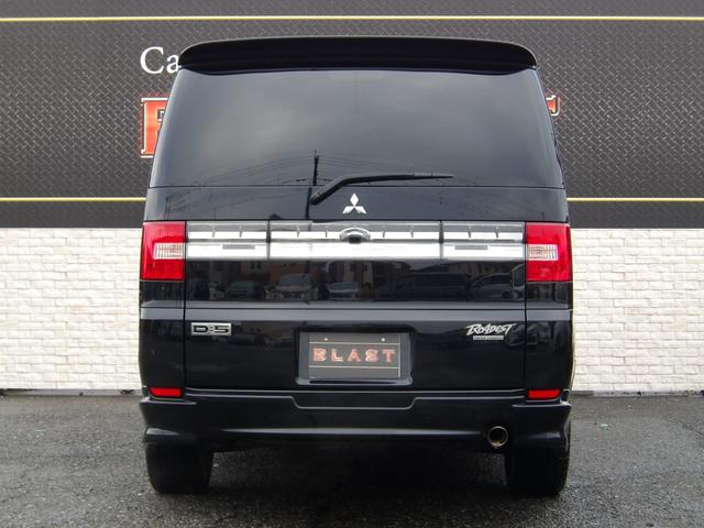 デリカＤ：５ ローデスト　Ｇ　ナビパッケージ　４ＷＤ　後席モニター　両側パワスラ　バックカメラ　前後ドラレコ　ＲＡＹＳ１８ＡＷ　クルーズコントロール　純正ＨＤＤナビ　ＨＩＤヘッドライト　スマートキー　ＥＴＣ　シートカバー　フロント・サイドカメラ（6枚目）