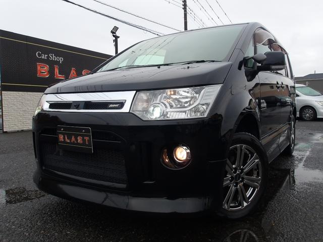 デリカＤ：５ ローデスト　Ｇ　ナビパッケージ　４ＷＤ　後席モニター　両側パワスラ　バックカメラ　前後ドラレコ　ＲＡＹＳ１８ＡＷ　クルーズコントロール　純正ＨＤＤナビ　ＨＩＤヘッドライト　スマートキー　ＥＴＣ　シートカバー　フロント・サイドカメラ（10枚目）