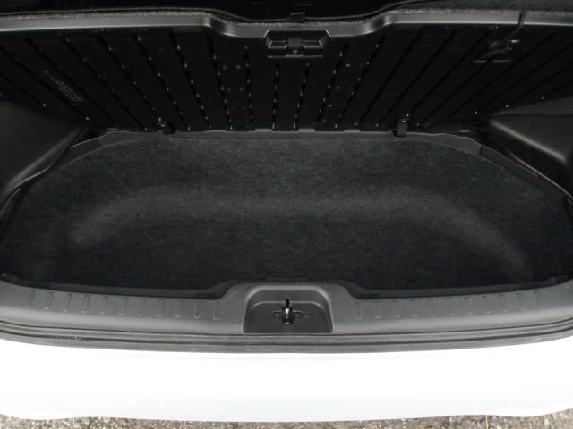 セレナ ハイウェイスターＧ　Ｓ－ハイブリッド　純正メモリナビ　フルセグＴＶ　両側パワスラ　バックカメラ　Ｗエアコン　クルコン　スタッドレス　ＨＩＤライト　フォグ　オートライト　純正１６ＡＷ　ＥＴＣ　アイドリングストップ　横滑り防止　ウォークスルー（16枚目）