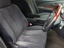 運転席、助手席の状態もとても良好です♪