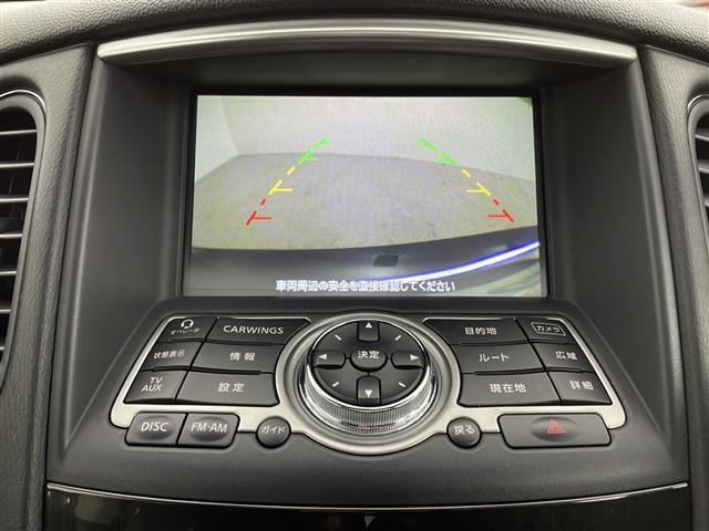 スカイラインクロスオーバー ３７０ＧＴ　ＦＯＵＲ　純正ＨＤＤナビＣＤ／ＡＭ／ＦＭ／ＭＳＶ／フルセグＴＶ／バックカメラ／サイドカメラ／ＢＯＳＥスピーカー／ビルトインＥＴＣ／ＶＤＣ／ハーフレザー／サンルーフ／スマートキー／ＨＩＤ／純正ＡＷ付夏タイヤ積込（27枚目）