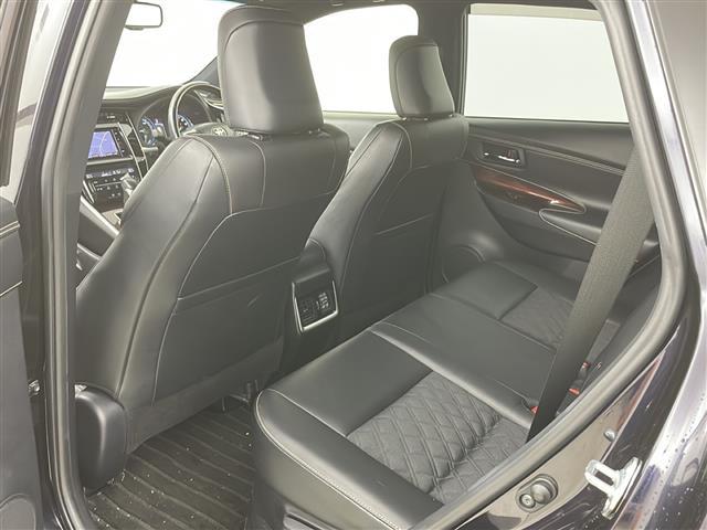 ハリアーハイブリッド プレミアム　・純正ＳＤナビ・モデリスタフルエアロ・レーンディパーチャーアラート・バックカメラ・車両接近通報・クルーズコントロール・オートマチックハイビーム・Ｄ席パワーシート・純正ＡＷサマータイヤ積込・スマートキー（14枚目）