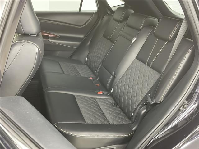 ハリアーハイブリッド プレミアム　・純正ＳＤナビ・モデリスタフルエアロ・レーンディパーチャーアラート・バックカメラ・車両接近通報・クルーズコントロール・オートマチックハイビーム・Ｄ席パワーシート・純正ＡＷサマータイヤ積込・スマートキー（15枚目）