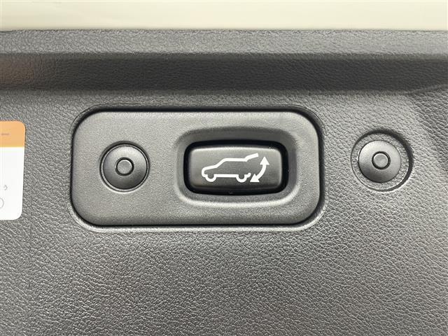 デリカＤ：５ Ｐ　Ｐａｎａｓｏｎｉｃナビ　全方位カメラ　ブラインドスポットモニター　両側電動スライドドア　衝突被害軽減ブレーキ　パワーバックドア　車線逸脱警報装置　社外ＥＴＣ　　追従型レーダークルーズコントロール（35枚目）