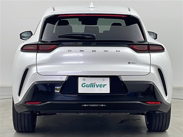 クラウンスポーツ Ｚ　４ＷＤ　全方位カメラ　パワーバックドア　ＨＵＤ　純正ディスプレイオーディオ　レザーシート　パワーシート　シートメモリ　シートヒーター　ベンチレーション　置くだけ充電　ステアリングヒーター（6枚目）