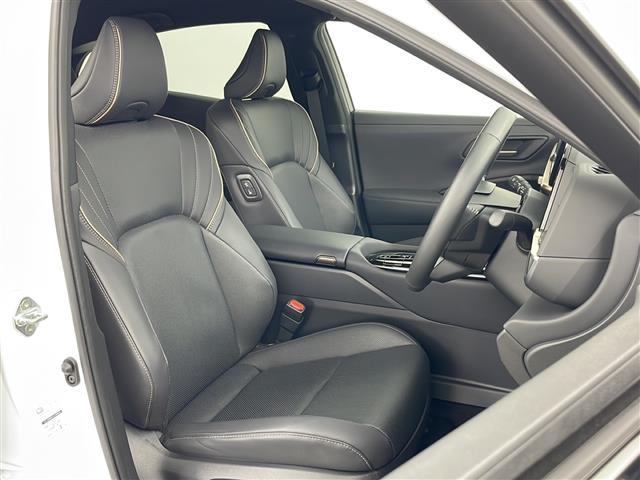 クラウンスポーツ Ｚ　４ＷＤ　全方位カメラ　パワーバックドア　ＨＵＤ　純正ディスプレイオーディオ　レザーシート　パワーシート　シートメモリ　シートヒーター　ベンチレーション　置くだけ充電　ステアリングヒーター（10枚目）