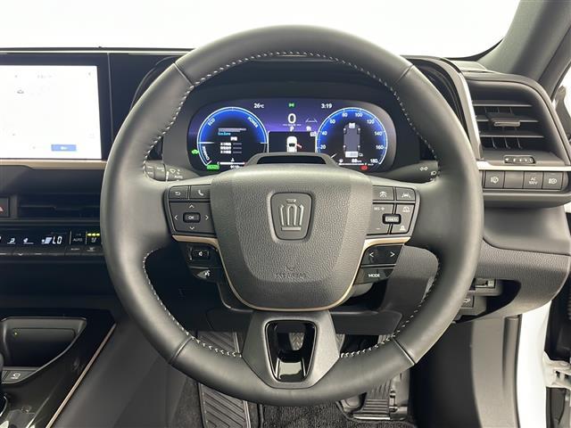 クラウンスポーツ Ｚ　４ＷＤ　全方位カメラ　パワーバックドア　ＨＵＤ　純正ディスプレイオーディオ　レザーシート　パワーシート　シートメモリ　シートヒーター　ベンチレーション　置くだけ充電　ステアリングヒーター（22枚目）