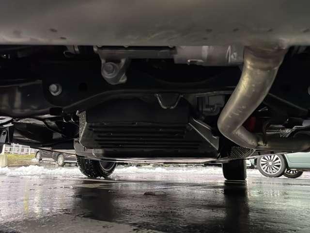 クラウンスポーツ Ｚ　４ＷＤ　全方位カメラ　パワーバックドア　ＨＵＤ　純正ディスプレイオーディオ　レザーシート　パワーシート　シートメモリ　シートヒーター　ベンチレーション　置くだけ充電　ステアリングヒーター（46枚目）