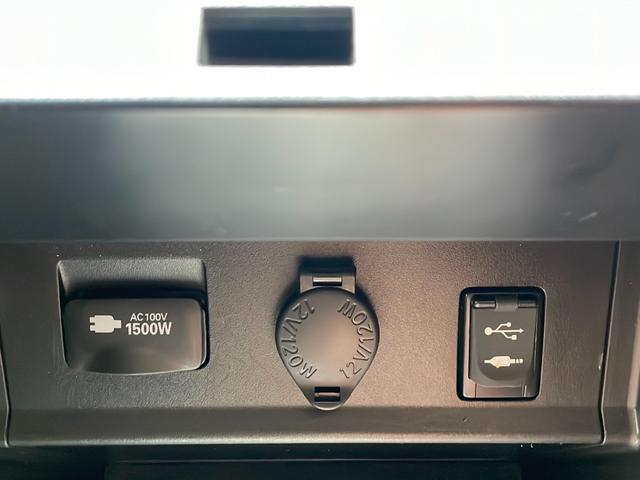 アルファードハイブリッド ＳＲ　Ｃパッケージ　４ＷＤ・ＪＢＬプレミアムサウンド・モデリスタエアロ・純正ナビＢＴ＆ＣＤ＆ＤＶＤ＆ＡＵＸ＆ＳＤ＆ＵＳＢ＆フルセグＴＶ・バックカメラ・両側パワースライドドア・パワーバックドア・レーダークルーズコントロール（28枚目）