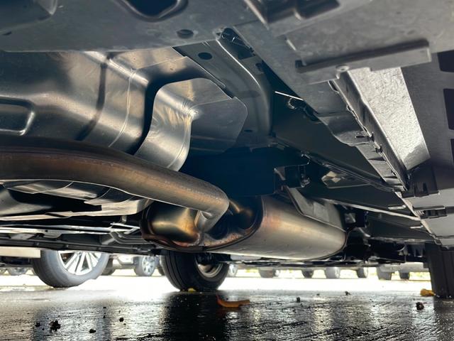 セレナ e-4ORCE ハイウェイスターV 4WD Gナビ 全方位カメラ 両側パワスラ プロパイロット シートヒーター ステアリングヒーター ワイヤレス充電 ビルトインETC コーナーセンサーLEDヘッドライト オートハイビーム(45枚目)