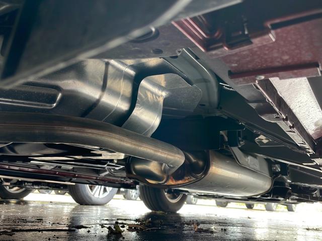 セレナ e-4ORCE ハイウェイスターV 純正ナビ&TV&BT 全方位カメラ エマージェンシーブレーキ レーダークルーズコントロール ステアリングスイッチ 前席シートヒーター デジタルインナーミラー 置くだけ充電 LEDヘッドライト(45枚目)