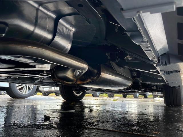 セレナ ｅ－４ＯＲＣＥ　ハイウェイスターＶ　４ＷＤ・Ｇナビ・両側Ｐスラ・ＥＴＣ・ＬＥＤヘッドライト・オートライト・オートマチックハイビーム・前席シートヒーター・純正ドラレコ・ステアリングヒーター・全方位カメラ・プロパイロット・ｅ－Ｐｅｄａｌ（45枚目）