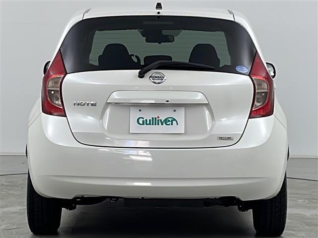 ノート X FOUR エマージェンシーブレーキパッケージ ・4WD・社外ナビ&TV&CD&DVD&BT・エマージェンシーブレーキ・レーンキープアシスト・横滑り防止装置・スペアキー(5枚目)