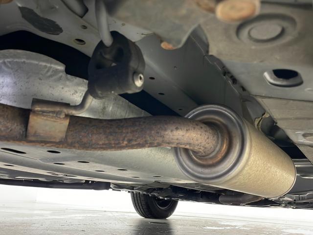 フリードハイブリッド ハイブリッド・Gホンダセンシング ナビ/バックカメラ/両側パワースライドドア/ホンダセンシング/シートヒーター/LEDヘッドライト/ ドライブレコーダー/ワイパーデアイサー/ミラーヒーター/スマートキー/ETC(45枚目)